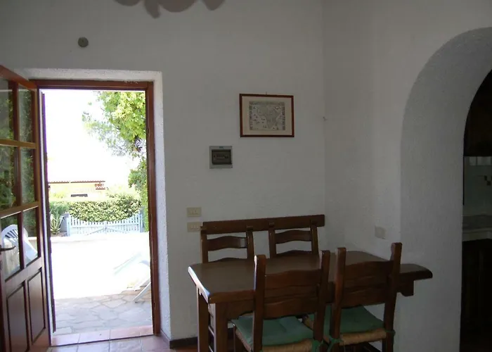 Διαμέρισμα Dhora Cavo